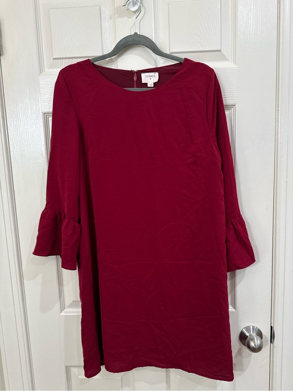 Everly Long Sleeve Shift Dress in Burgundy